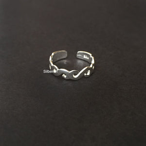 S Silver Toe Ring