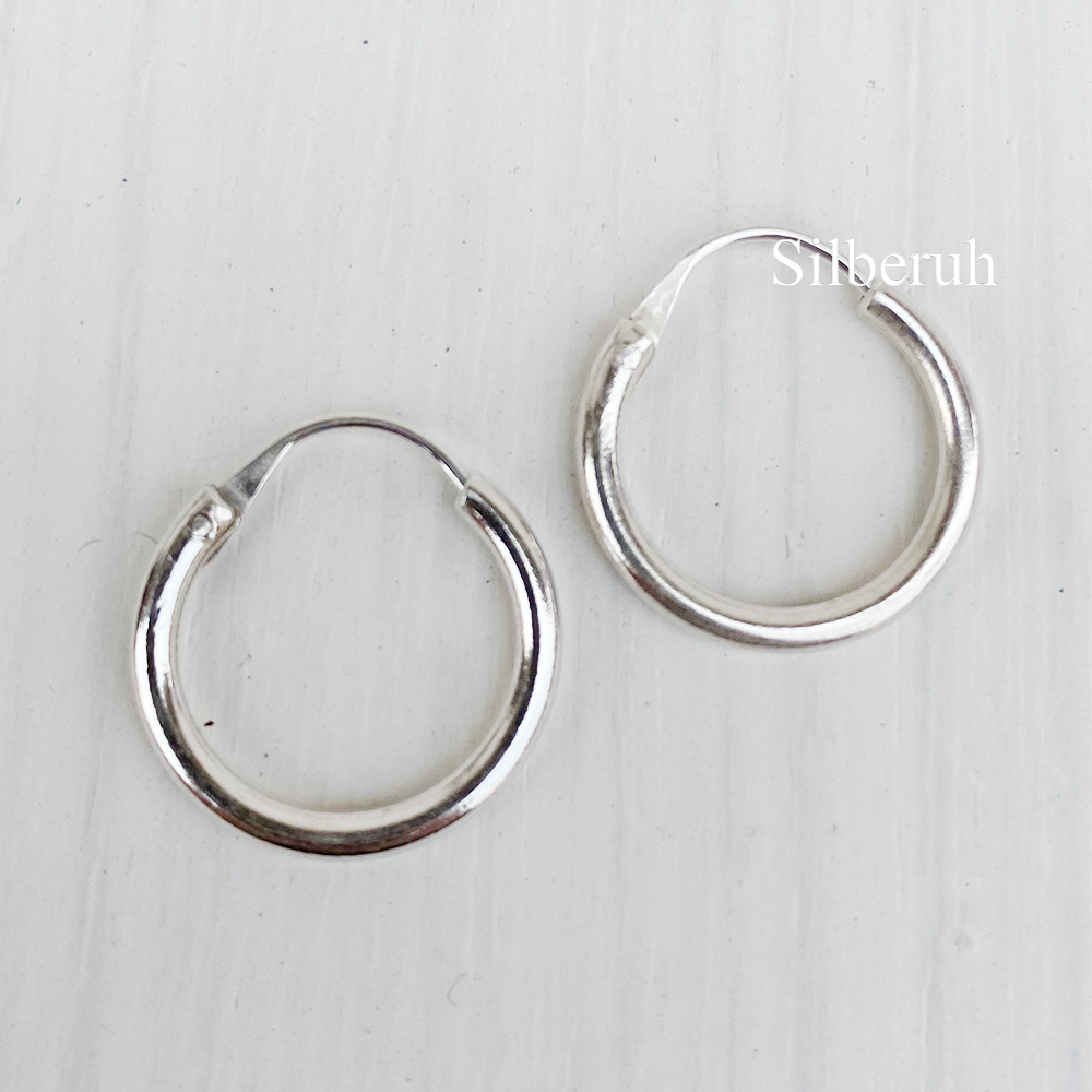 Everyday silver hoop earrings deals