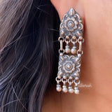 Adya Silver Oxidised Earring