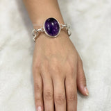 structured 925 silver bracelet with amethyst gemstone