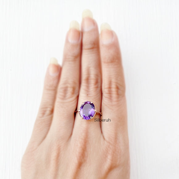 Halo Amethyst Birthstone Diamond Ring | Gemstone Gold Ring | CaratLane