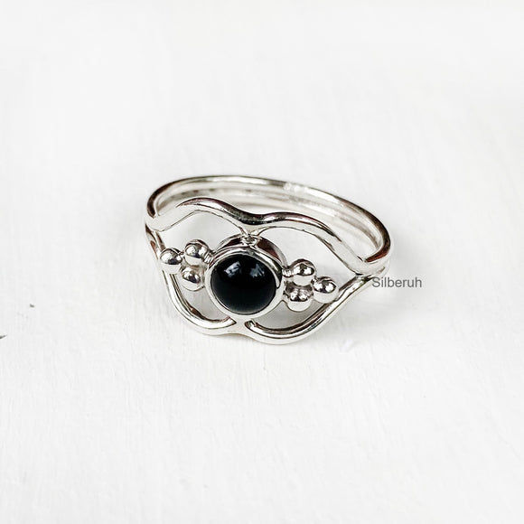 Vintage Black Onyx Sterling Silver Ring Size 7.25, Native American Indian  Jewelry for Women