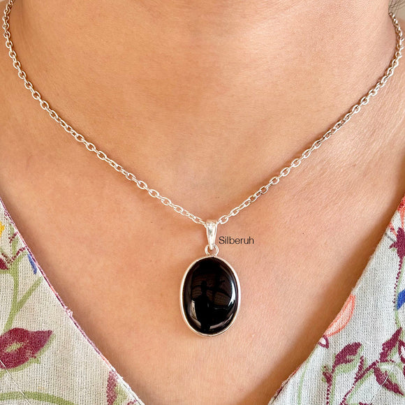 Black Onyx Oval Silver Pendant