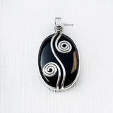 925 hallmarked sterling silver Black Onyx pendant close up