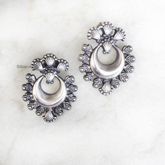 Chand Silver Stud
