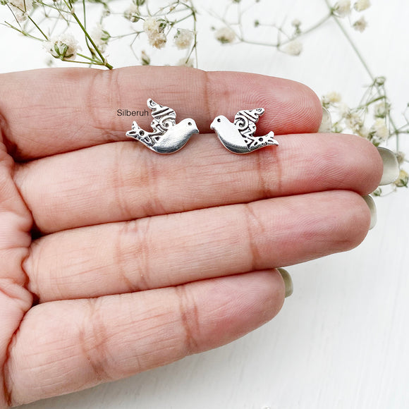 Dove Silver Stud Earring