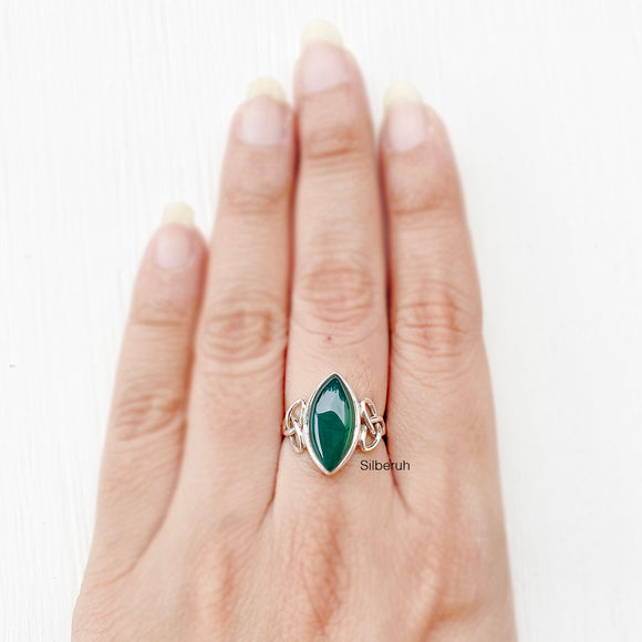 Green Onyx Celtic Knot Silver Ring