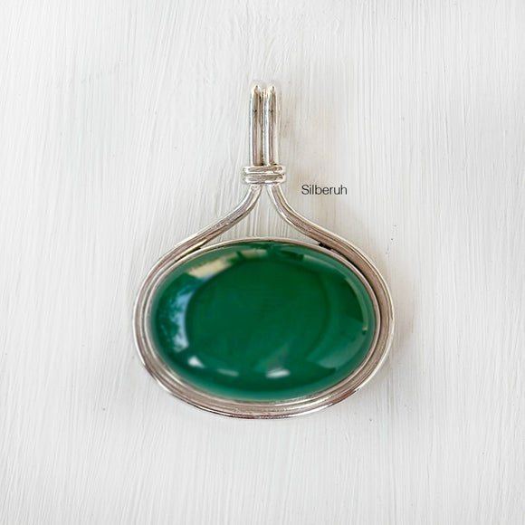 Green Onyx Oval Silver Pendant