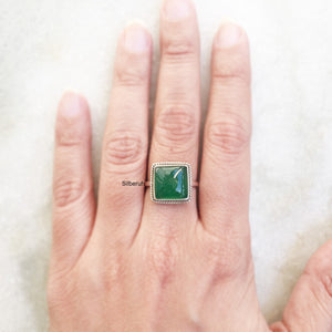 Green Onyx Square Silver Ring
