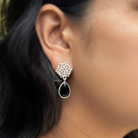 Honeycomb Black Onyx Silver Earring