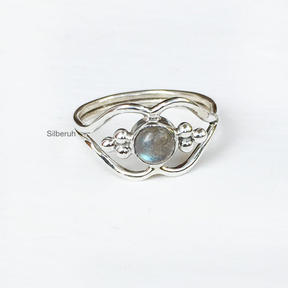 Labradorite Lip Silver Ring