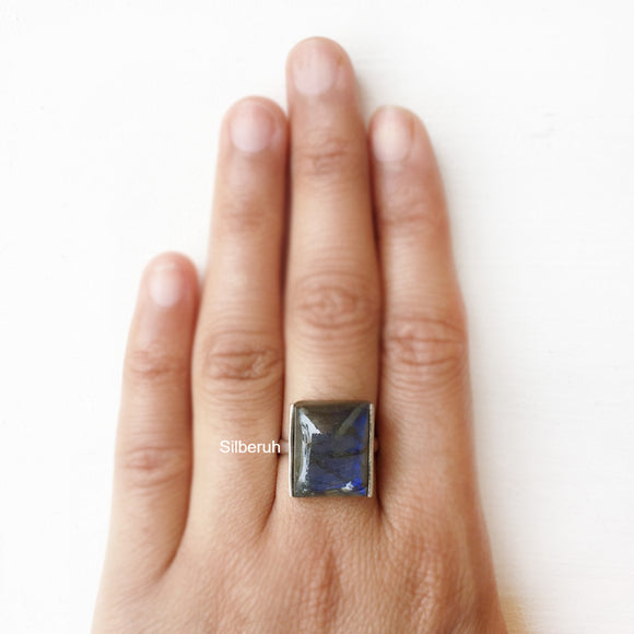 Labradorite Rectangular Silver Ring