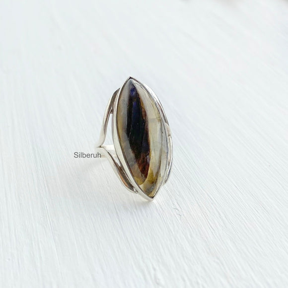 Labradorite Silver Marquise Ring