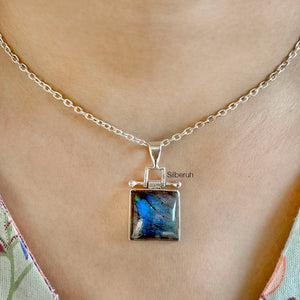 Labradorite Square Silver Pendant