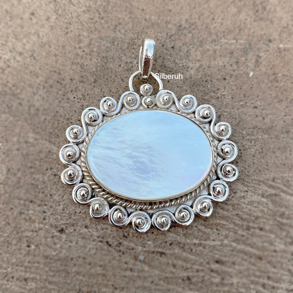 Mother of Pearl Silver Pendant