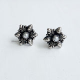 Pearl Silver Stud