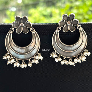Pearl Tribal Silver Earring