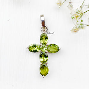 Peridot Cross Silver Pendant