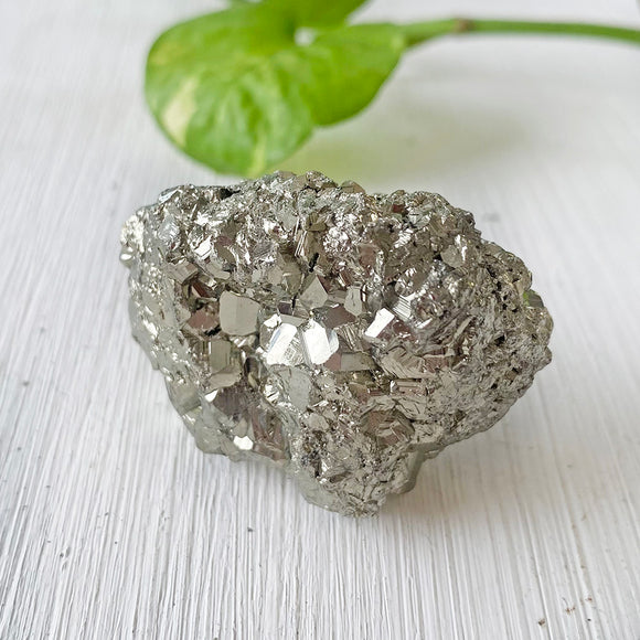Natural Pyrite Raw Crystal Cluster for Wealth and Luck – Silberuh