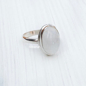 Rainbow Moonstone Silver Oval Ring