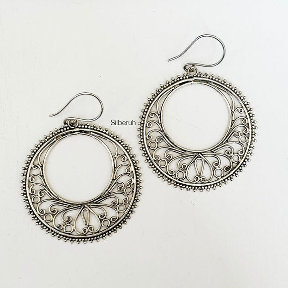 Round Filigree Silver Earring