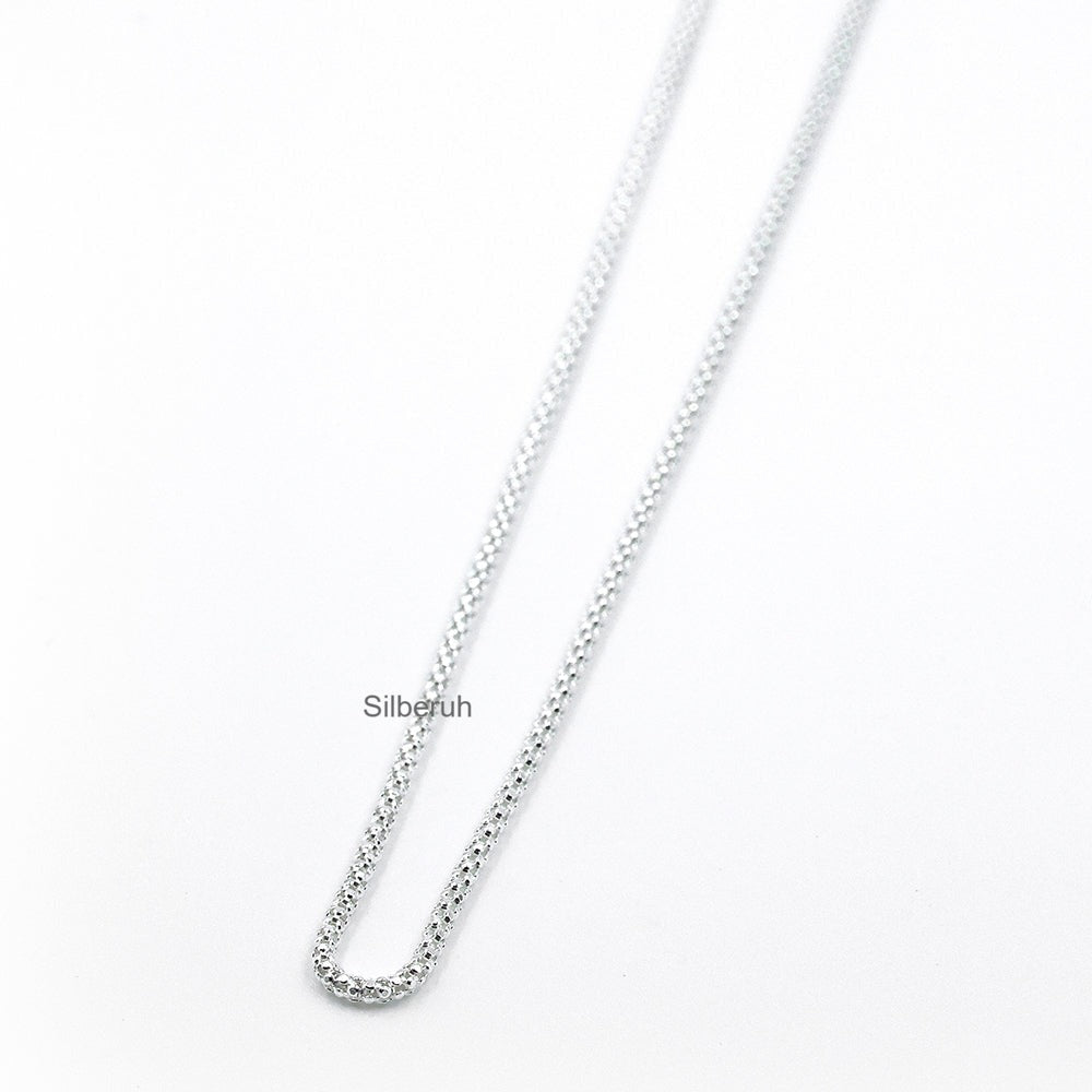 Silver Chain 18 - Main Image