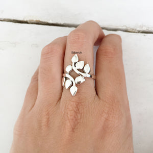 Silver Petal Ring