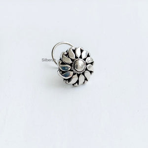 Silver Phool Nose Pin