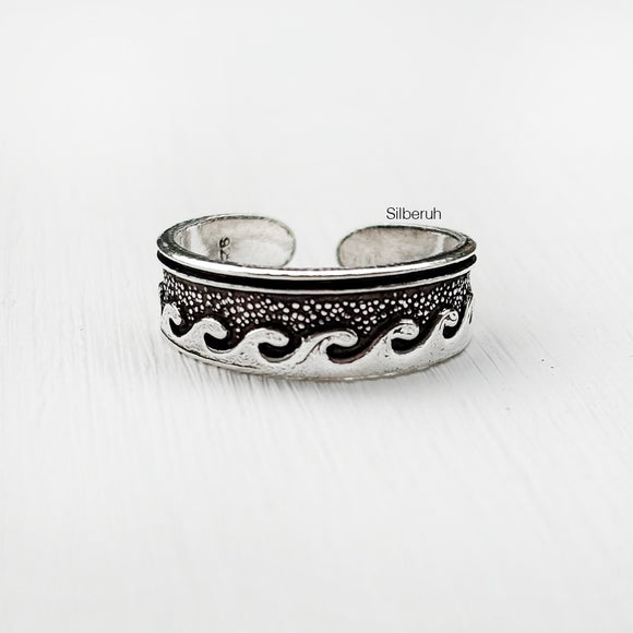 Silver Wave Toe Ring