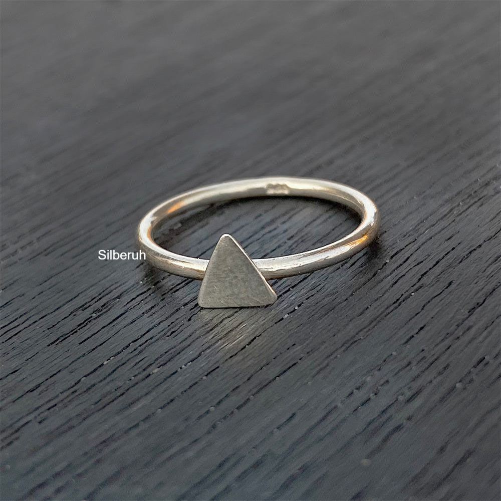 Stacking Triangle Silver Ring – SILBERUH