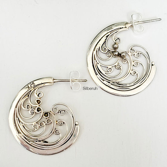 Swirl Silver Stud Earring