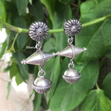 TRIBAL SILVER EARRING