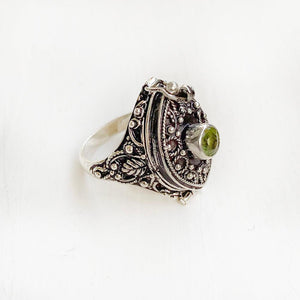 Peridot Marquise Poison Silver Ring