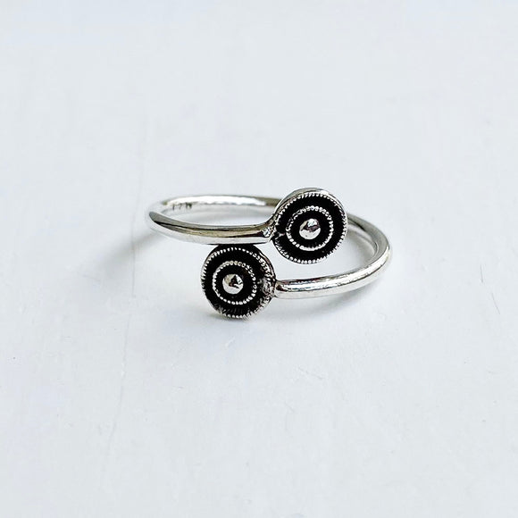 Silver Round Toe Ring