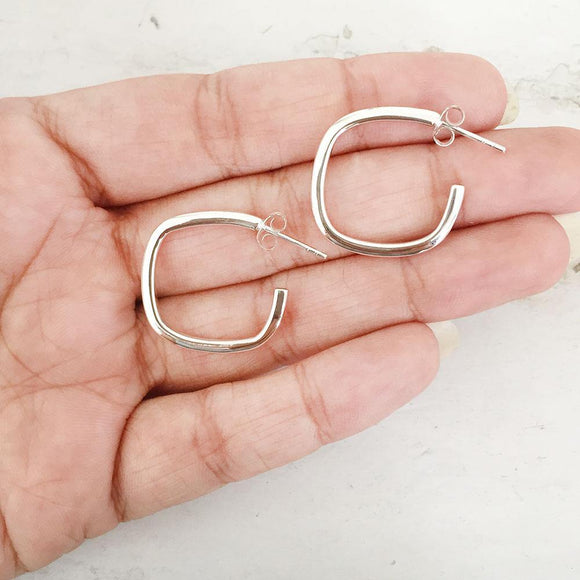 SIMPLE SILVER HOOP EARRING - SILBERUH
