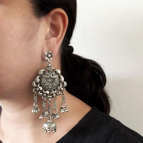 PEACOCK TRIBAL SILVER EARRING - SILBERUH