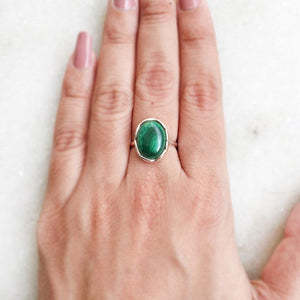 MALACHITE KNOTTED SILVER RING - SILBERUH