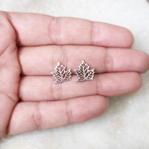 MAPLE LEAF SILVER STUD - SILBERUH