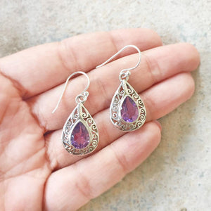 FACETTED AMETHYST JALI SILVER EARRING - SILBERUH