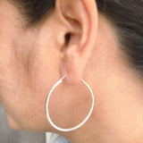 SILVER HOOP EARRING - SILBERUH