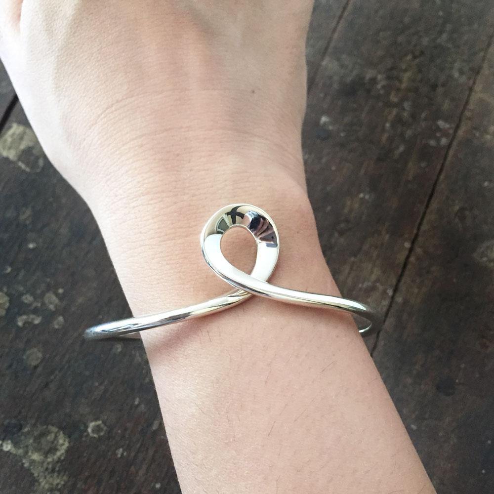 Silver Adjustable Knotted Bangle – SILBERUH